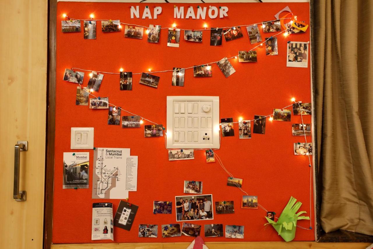 Nap Manor Hostels Мумбаї Екстер'єр фото